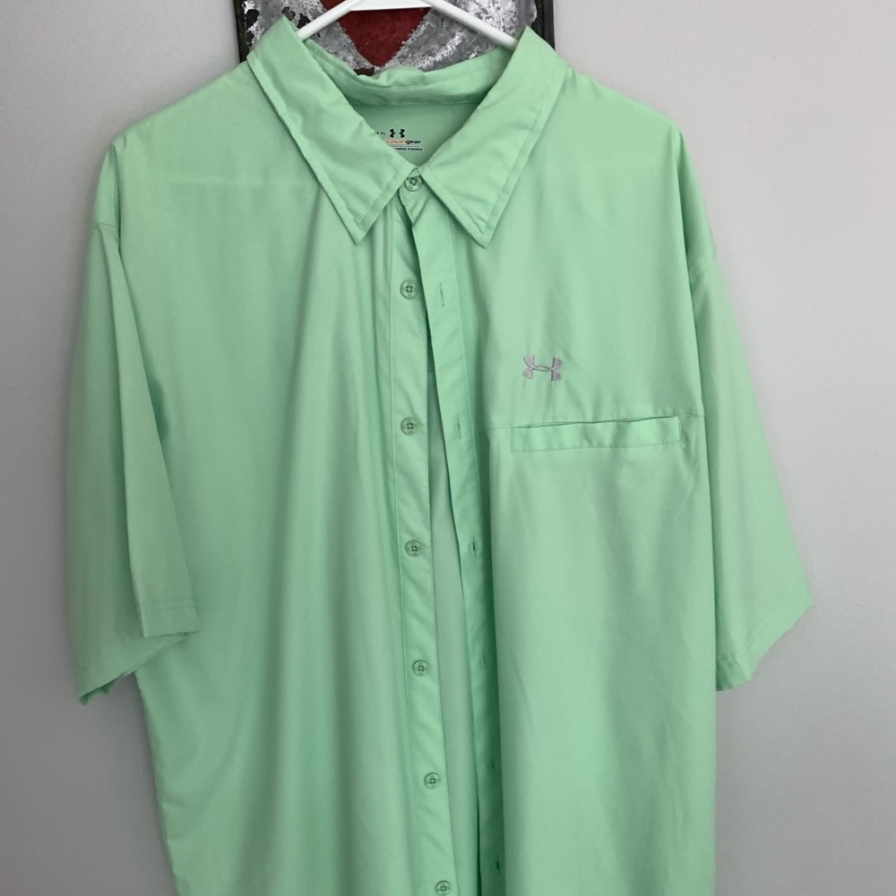 Under armour button up t-shirt
